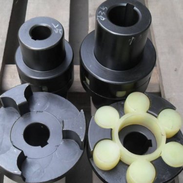 友來(lái)機械梅花聯(lián)軸器星型聯(lián)軸器的頂絲定位方法
